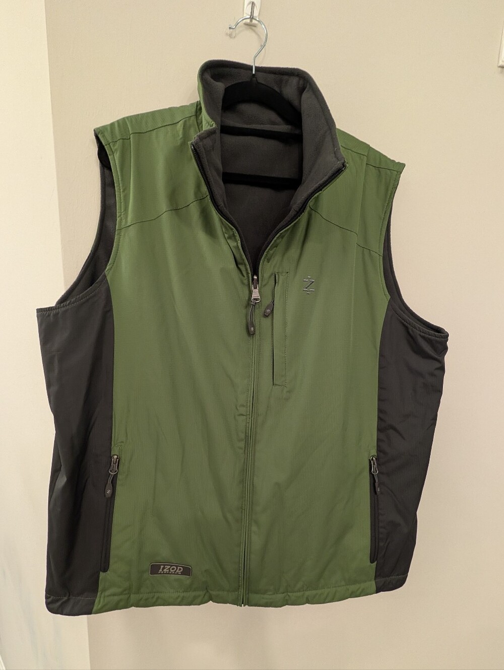 Izod Vest Reversible Softshell & Fleece Vest Green and Gray men's Size Large